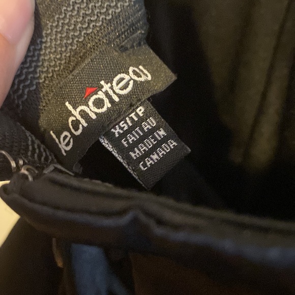 Beautiful black satin midi dress worn only once. Size XS - Picture 4 of 4